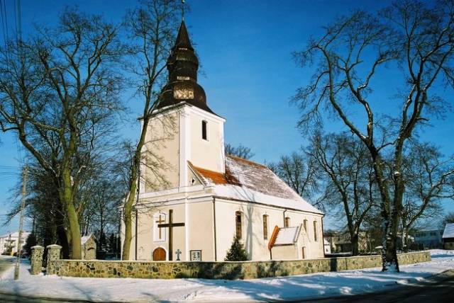  Kościół pod wezwaniem apostołów św. Piotra i Pawła w Konarzynach